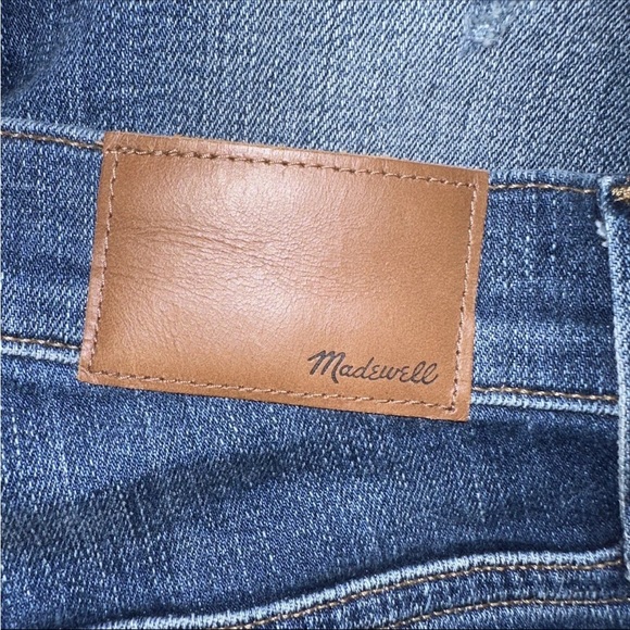 Madewell 9” High Rise Skinny Jean Size 24 Petite Distressed Raw Edge Hem - Picture 7 of 8